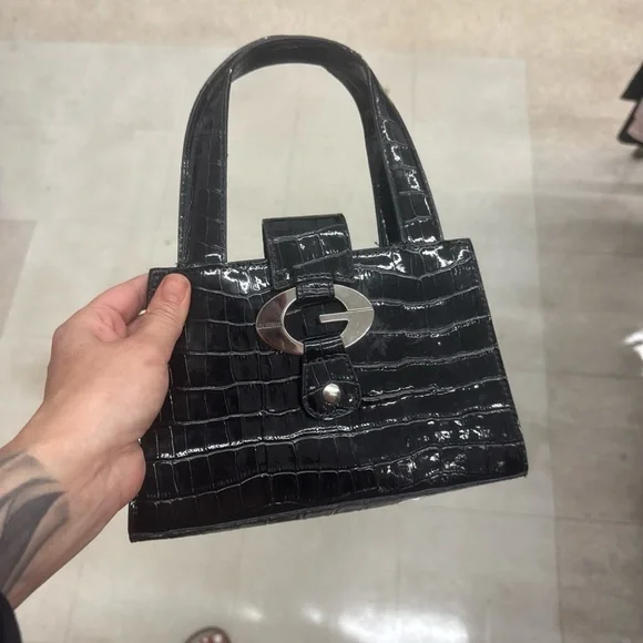 Black Croc-Embossed Handbag guess vintage y2k - Picture 2 of 5